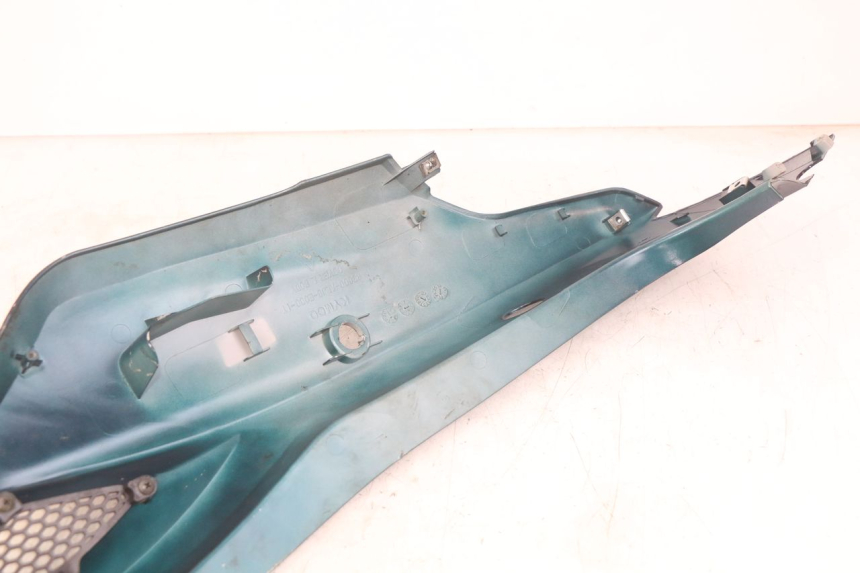 photo de FLANC ARRIERE GAUCHE KYMCO AGILITY 16+ 4T 50 (2018 - 2023) - Autre angle de vue