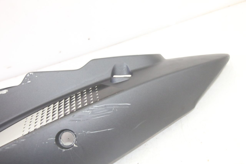 photo de FLANC ARRIERE GAUCHE KYMCO AGILITY 4T 50 (2018 - 2022) - Zoom état d’usage