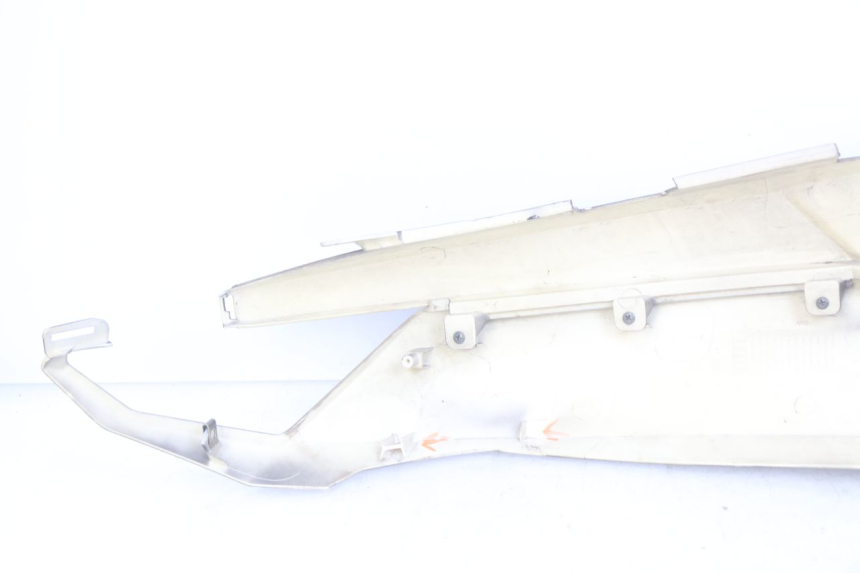 photo de FLANC ARRIERE GAUCHE NECO ALEXONE 125 (2017 - 2024) - État de surface