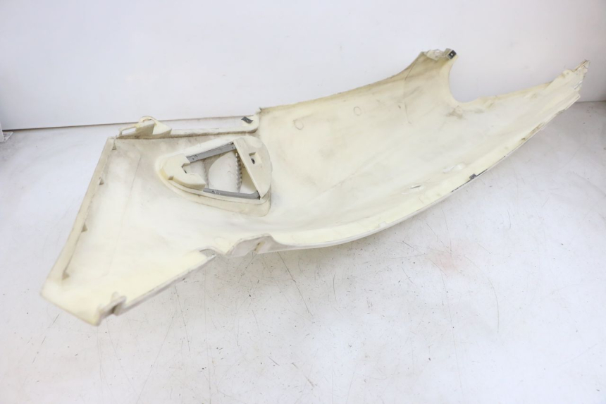 photo de FLANC ARRIERE GAUCHE JONWAY AZTRAL 125 (2008 - 2017) - Zoom état d’usage