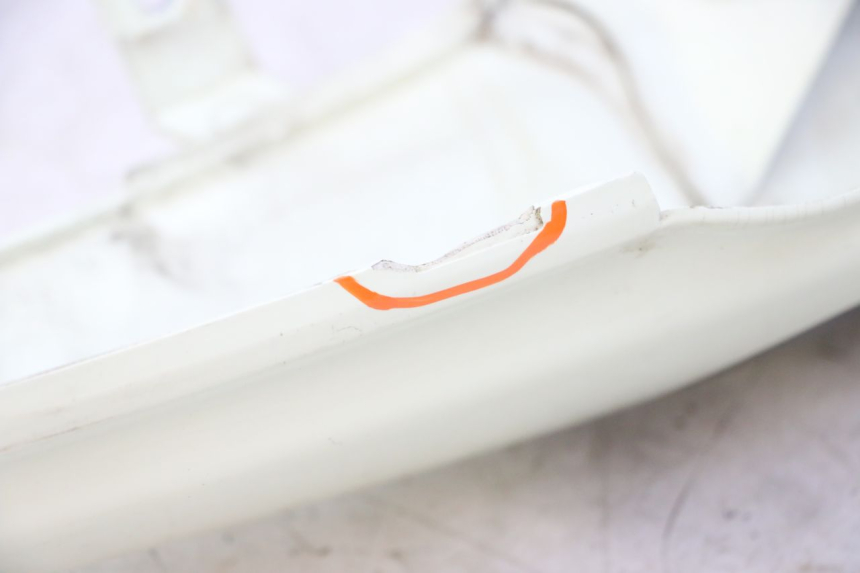 photo de FLANC ARRIERE GAUCHE BMW C1 125 (2000 - 2003) - Zoom état d’usage