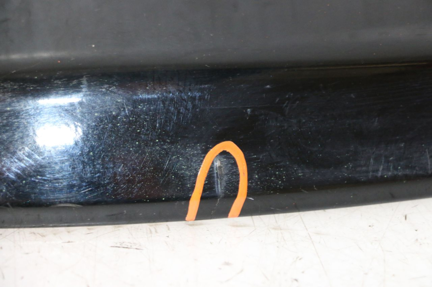 photo de FLANC ARRIERE GAUCHE SUZUKI BURGMAN 125 (2007 - 2014) - Vue rapprochée