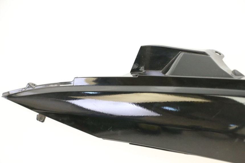 photo de FLANC ARRIERE GAUCHE SUZUKI BURGMAN 125 (2007 - 2014) - Photo complémentaire