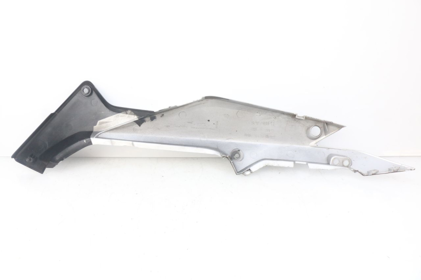 photo de FLANC ARRIERE GAUCHE HONDA CBR R 125 (2003 - 2006) - Zoom état d’usage