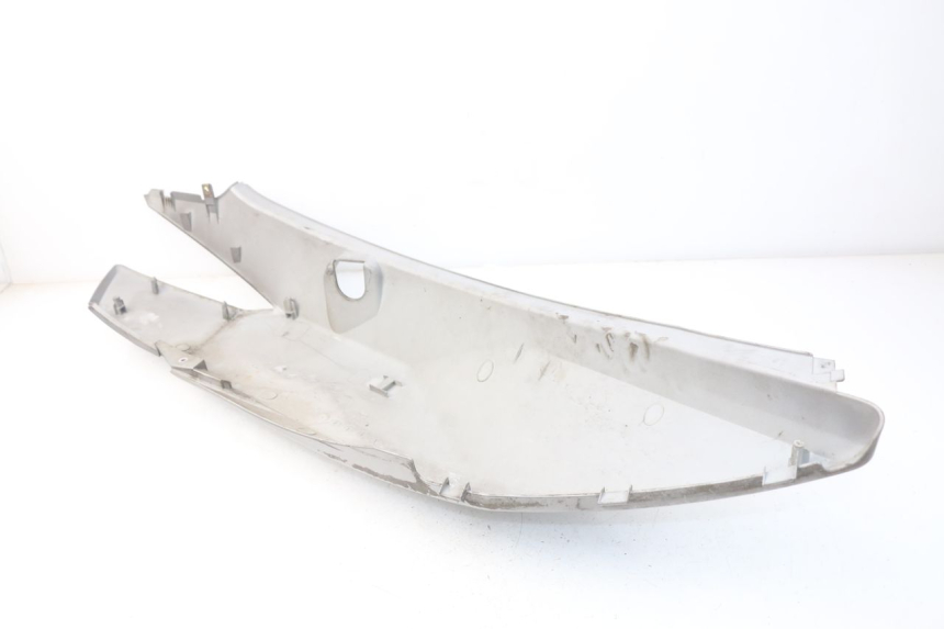 photo de FLANC ARRIERE GAUCHE KYMCO DINK STREET 125 (2009 - 2014) - Autre angle de vue