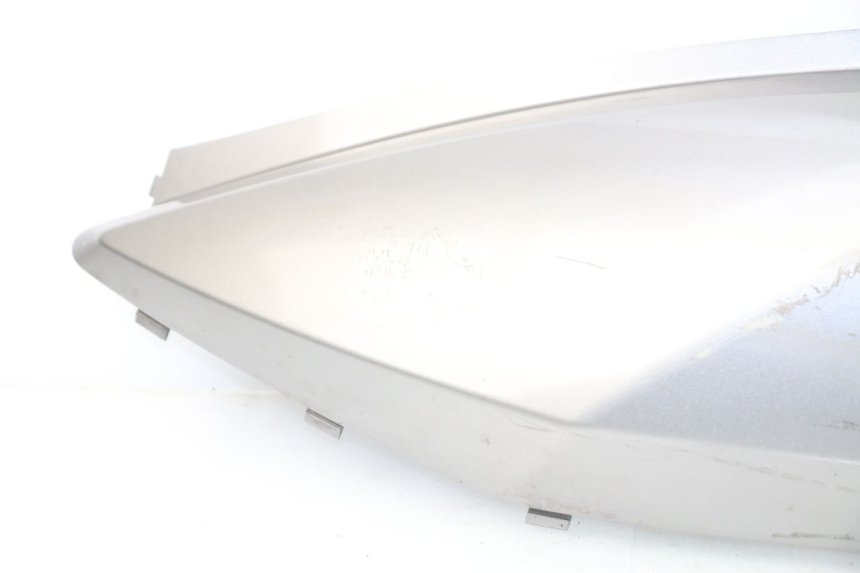 photo de FLANC ARRIERE GAUCHE KYMCO DINK STREET 125 (2009 - 2014) - Pièce contrôlée