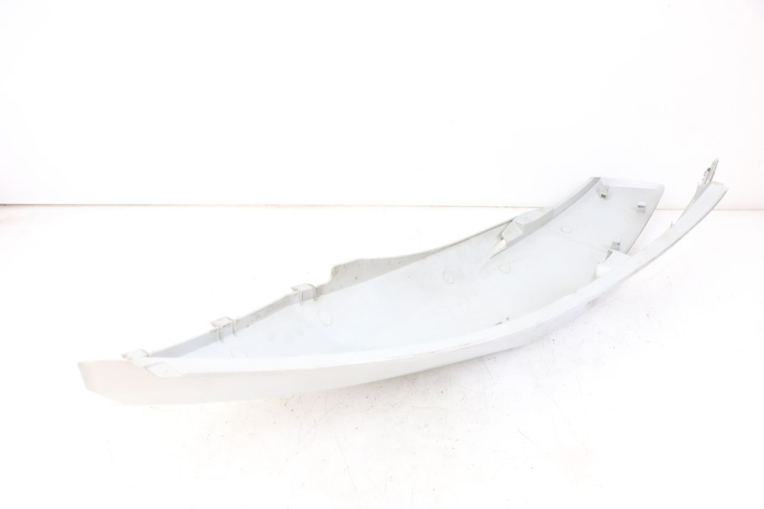 photo de FLANC ARRIERE GAUCHE KYMCO DINK STREET 125 (2009 - 2014) - Détail de la pièce