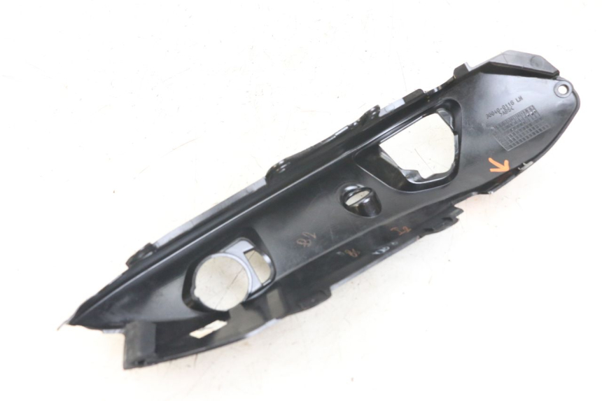 photo de FLANC ARRIERE GAUCHE KAWASAKI ER-6 ER6 N 650 (2012 - 2016) - Points de fixation