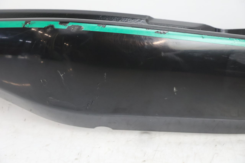 photo de FLANC ARRIERE GAUCHE KAWASAKI ER-6 ER6 N 650 (2005 - 2009) - Vue d’ensemble