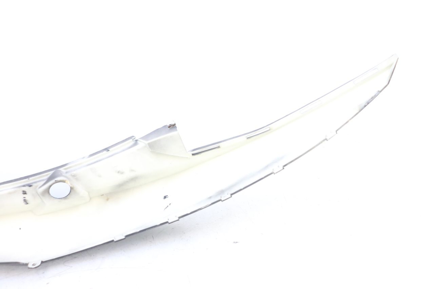 photo de FLANC ARRIERE GAUCHE JM MOTORS F45i 4T 50 (2020 - 2023) - État de surface