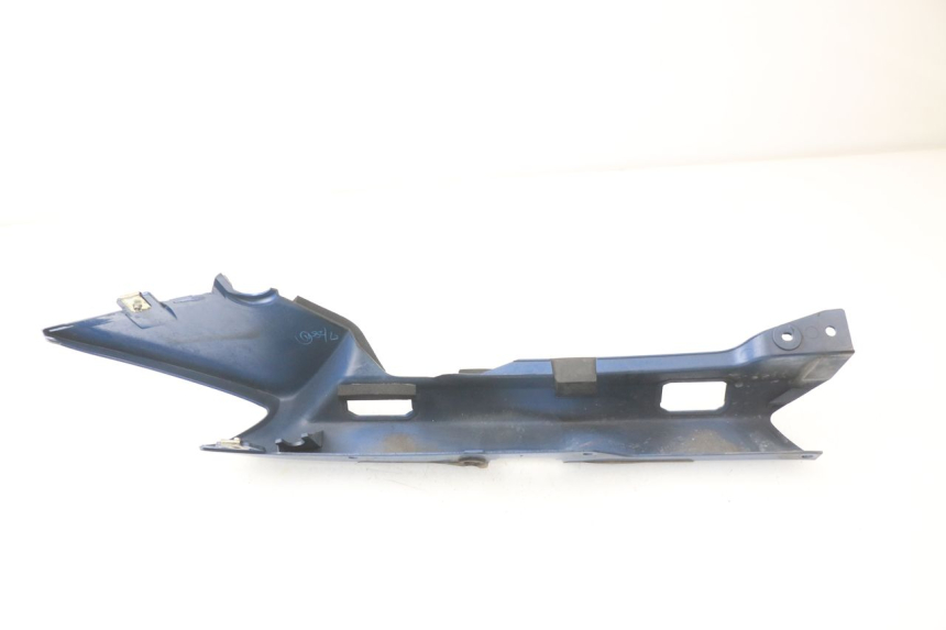 photo de FLANC ARRIERE GAUCHE YAMAHA FJR ABS 1300 (2006 - 2012) - Détail de la pièce