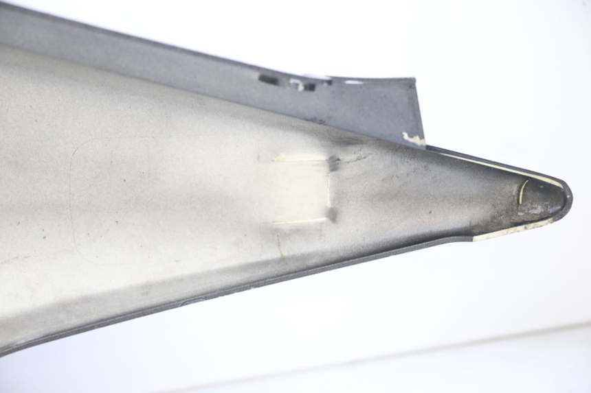 photo de FLANC ARRIERE GAUCHE HONDA FJS SILVER WING SILVERWING 400 (2005 - 2008) - Zoom état d’usage