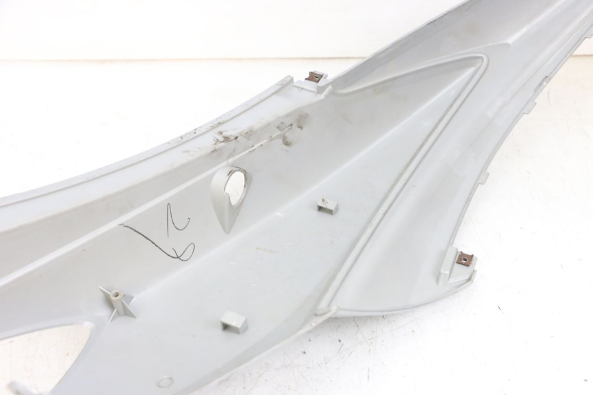 photo de FLANC ARRIERE GAUCHE MBK FLAME X 125 (2007 - 2016) - Gros plan technique