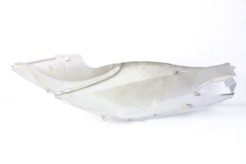 photo de FLANC ARRIERE GAUCHE PIAGGIO FLY 2T 50 (2004 - 2017) - Autre angle de vue