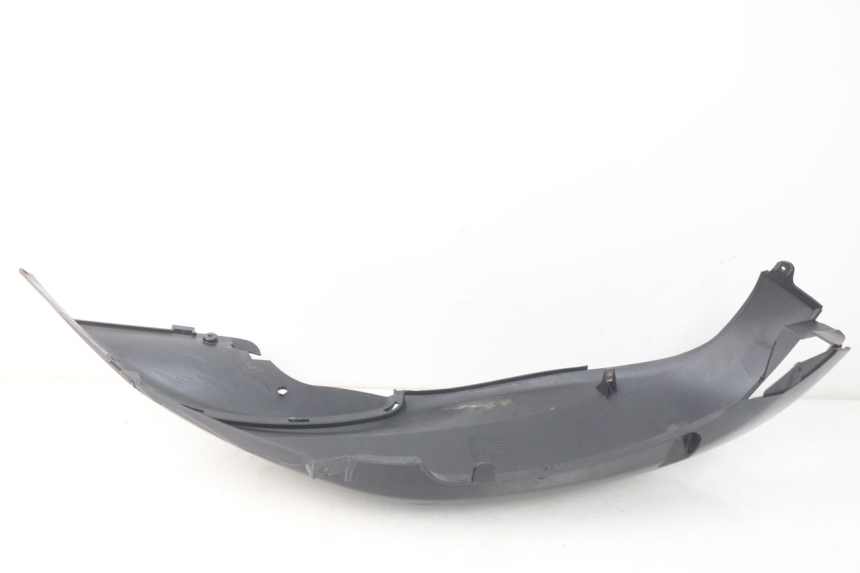 photo de FLANC ARRIERE GAUCHE PIAGGIO FLY 2T 50 (2004 - 2017) - Gros plan technique