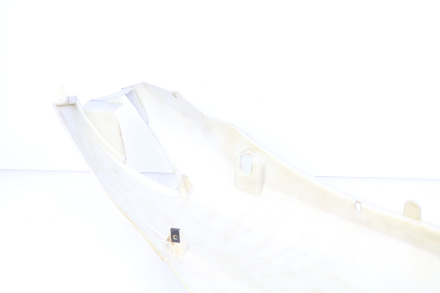 photo de FLANC ARRIERE GAUCHE PIAGGIO FLY 100 (2006 - 2010) - Points de fixation