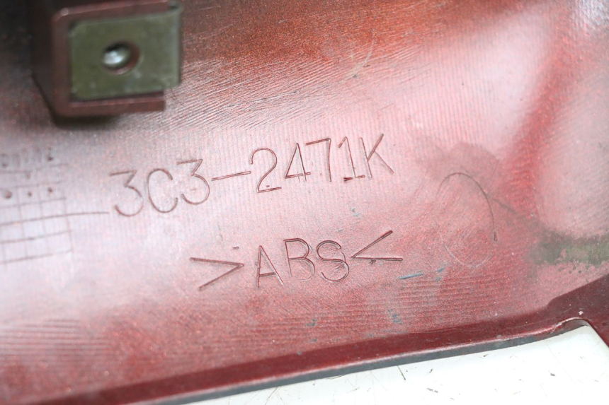 photo de FLANC ARRIERE GAUCHE YAMAHA FZ1 FAZER 1000 (2007 - 2009) - Détail de la pièce