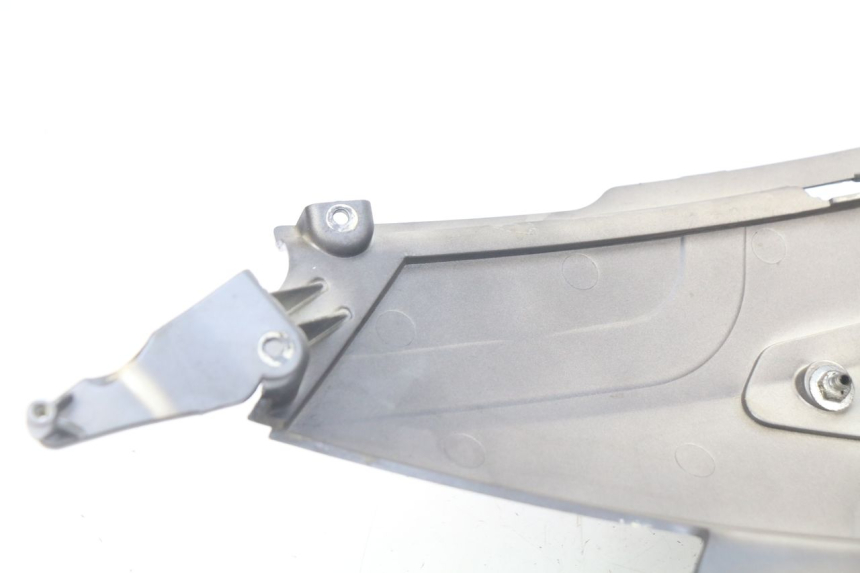 photo de FLANC ARRIERE GAUCHE PEUGEOT GEOPOLIS 400 (2007 - 2013) - État de surface