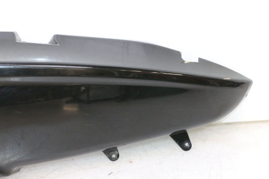 photo de FLANC ARRIERE GAUCHE GILERA GP 800 (2007 - 2013) - Détail de la pièce