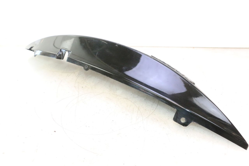 photo de FLANC ARRIERE GAUCHE GILERA GP 800 (2007 - 2013) - Vue d’ensemble