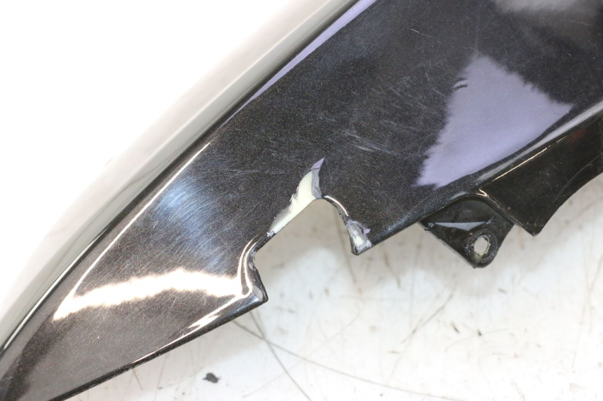 photo de FLANC ARRIERE GAUCHE GILERA GP 800 (2007 - 2013) - État de surface