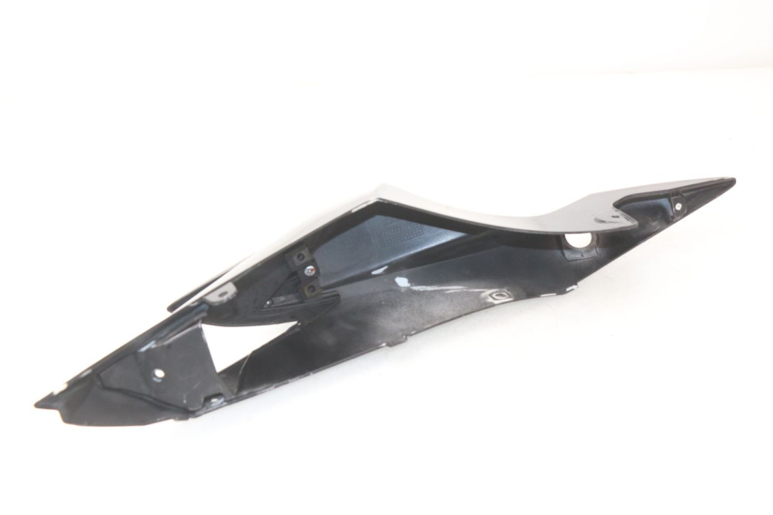 photo de FLANC ARRIERE GAUCHE SUZUKI GSX-R GSXR 750 (2011 - 2016) - État de surface