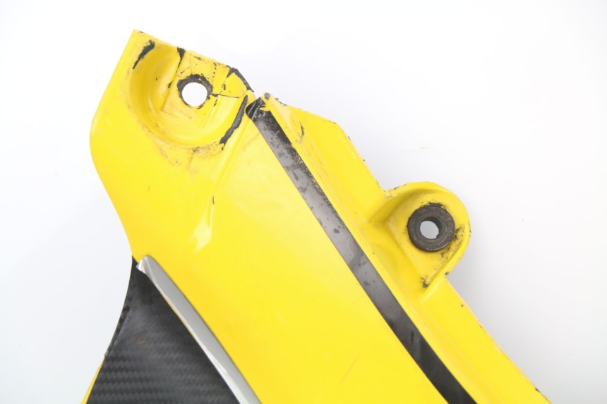 photo de FLANC ARRIERE GAUCHE SUZUKI GSXF GSX F 600 (1988 - 1997) - Points de fixation