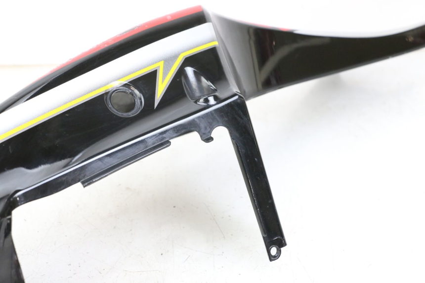 photo de FLANC ARRIERE GAUCHE HYOSUNG GTR 125 (2006 - 2008) - Points de fixation