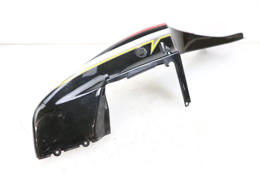 photo de FLANC ARRIERE GAUCHE HYOSUNG GTR 125 (2006 - 2008) - Pièce contrôlée