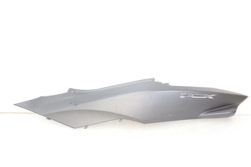 photo de FLANC ARRIERE GAUCHE HONDA PCX (JF57/JF64) 125 (2014 - 2018) - Vue principale