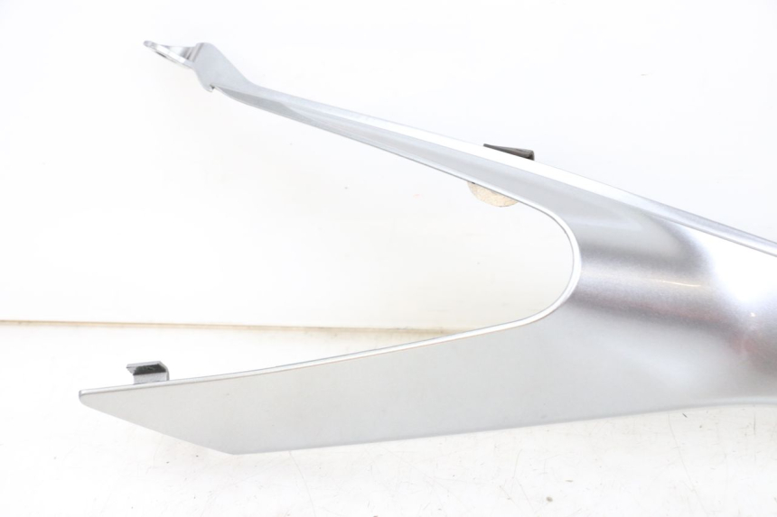 photo de FLANC ARRIERE GAUCHE HUSQVARNA SVARTPILEN 401 (2018 - 2023) - État de surface