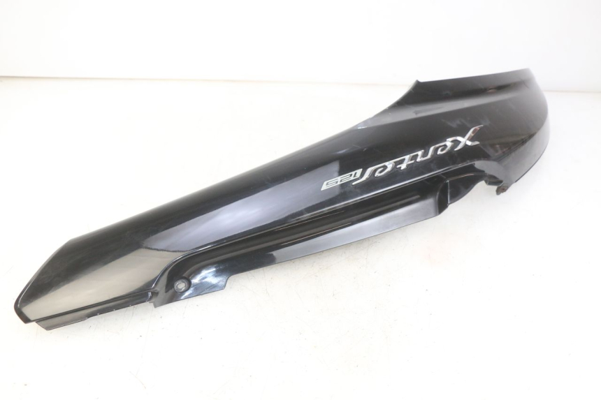 photo de FLANC ARRIERE GAUCHE YAMAHA HW XENTER 125 (2011 - 2017) - Pièce contrôlée