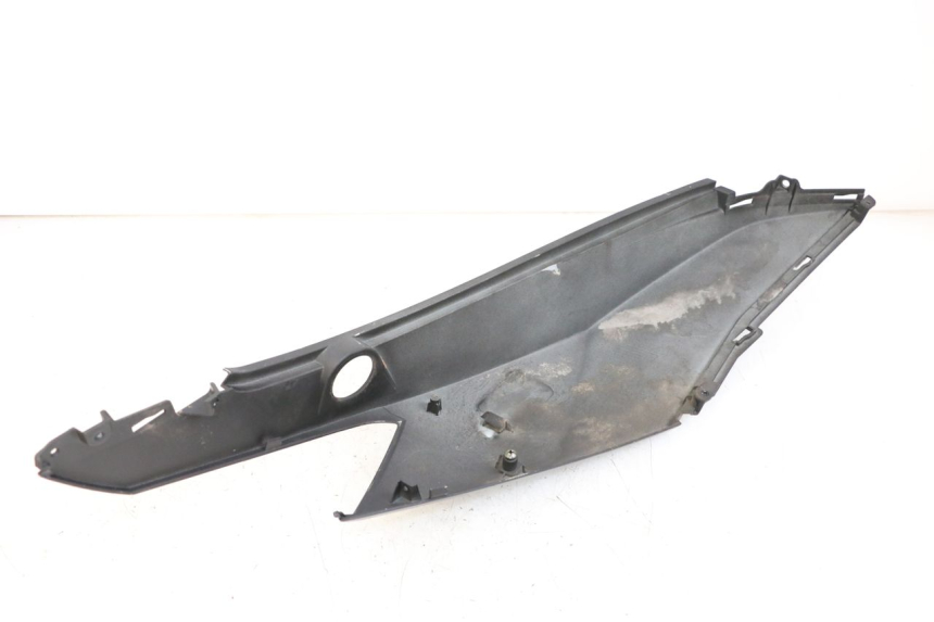 photo de FLANC ARRIERE GAUCHE SYM JET 14 4T 50 (2018 - 2022) - Zoom état d’usage