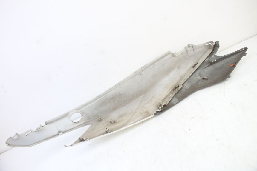 photo de FLANC ARRIERE GAUCHE SYM JET 14 4T 50 (2018 - 2022) - Points de fixation