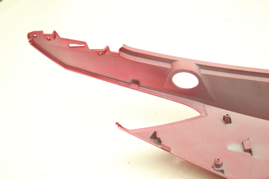 photo de FLANC ARRIERE GAUCHE SYM JET 4 4T 50 (2018 - 2021) - Détails caractéristiques