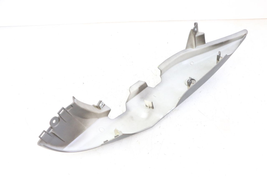 photo de FLANC ARRIERE GAUCHE KIDEN KD125-G 125 (2018 - 2022) - Gros plan technique