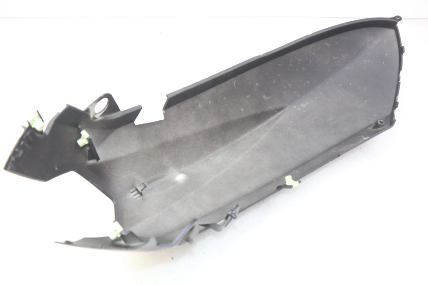 photo de FLANC ARRIERE GAUCHE PEUGEOT KISBEE 4T 50 (2010 - 2017) - Détail de la pièce