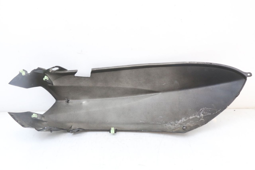 photo de FLANC ARRIERE GAUCHE PEUGEOT KISBEE 4T 50 (2018 - 2022) - Gros plan technique