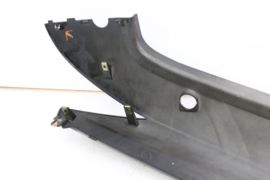 photo de FLANC ARRIERE GAUCHE KYMCO PEOPLE S 125 (2000 - 2008) - Autre angle de vue