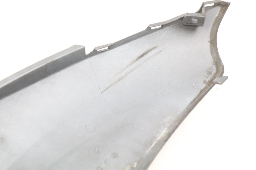 photo de FLANC ARRIERE GAUCHE PIAGGIO LIBERTY IGET S 125 (2016 - 2020) - Détail de la pièce