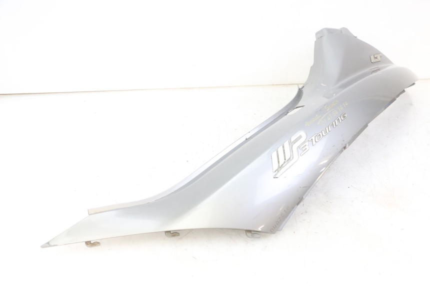 photo de FLANC ARRIERE GAUCHE PIAGGIO MP3 LT 300 (2010 - 2016) - État de surface