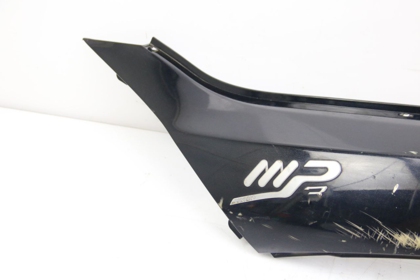 photo de FLANC ARRIERE GAUCHE PIAGGIO MP3 125 (2006 - 2014) - Autre angle de vue