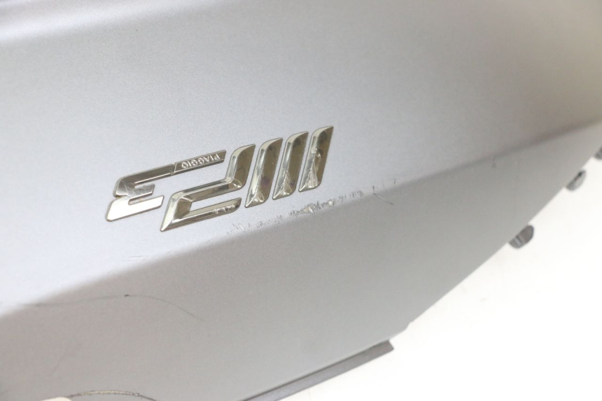 photo de FLANC ARRIERE GAUCHE PIAGGIO MP3 500 (2014 - 2017) - Gros plan technique