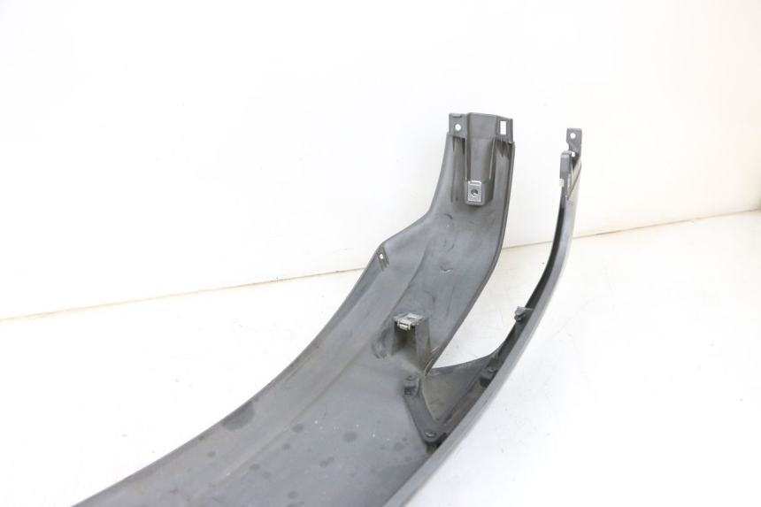 photo de FLANC ARRIERE GAUCHE PIAGGIO MP3 500 (2016 - 2018) - Gros plan technique