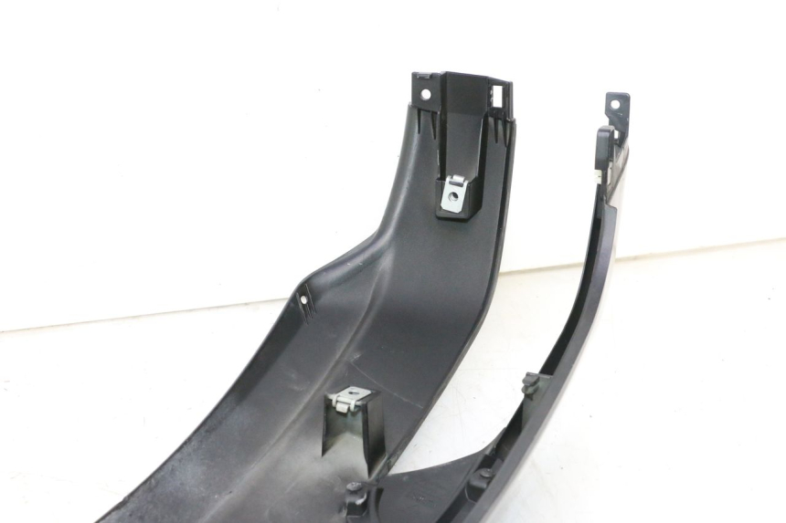photo de FLANC ARRIERE GAUCHE PIAGGIO MP3 500 (2016 - 2018) - Vue produit