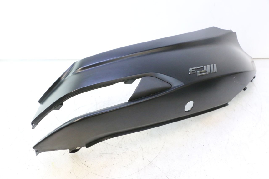 photo de FLANC ARRIERE GAUCHE PIAGGIO MP3 500 (2016 - 2018) - État de surface
