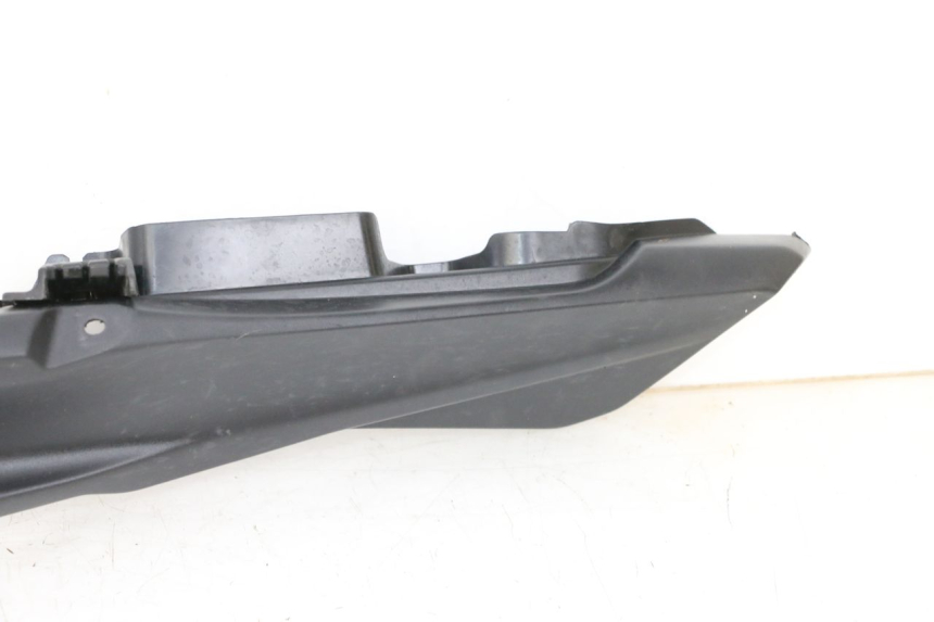 photo de FLANC ARRIERE GAUCHE YAMAHA MT-07 MT07 ABS 700 (2018 - 2020) - Zoom état d’usage