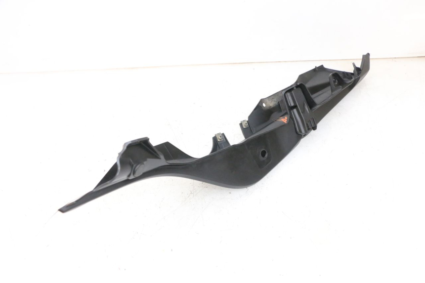 photo de FLANC ARRIERE GAUCHE YAMAHA MT-07 MT07 ABS 700 (2018 - 2020) - Autre angle de vue