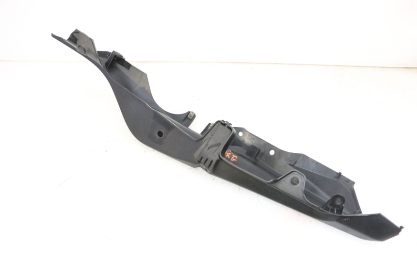 photo de FLANC ARRIERE GAUCHE YAMAHA MT-07 MT07 ABS 700 (2018 - 2020) - Gros plan technique