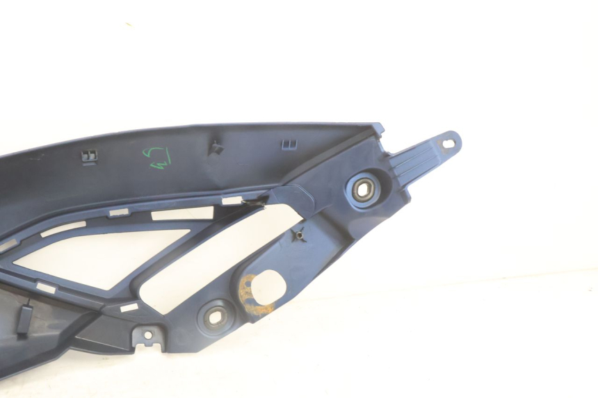 photo de FLANC ARRIERE GAUCHE YAMAHA N-MAX NMAX 125 (2021 - 2024) - Vue produit